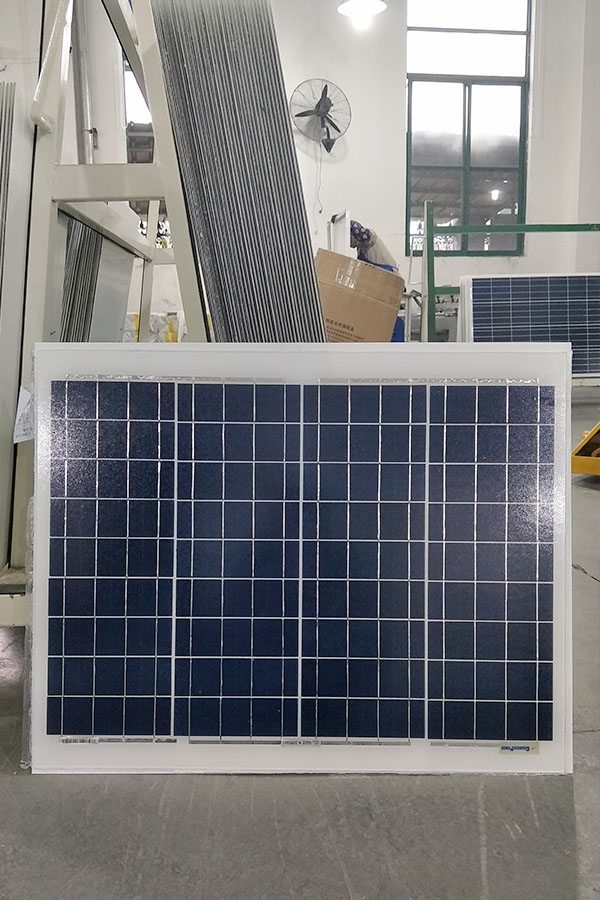 8 Years manufacturer Poly-crystalline Solar Panel 40W Factory from New Zealand